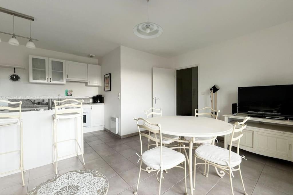 T2 4 Couchages A 2 Pas Du Bassin Apartment กูฌ็อง-เมสทราส ภายนอก รูปภาพ